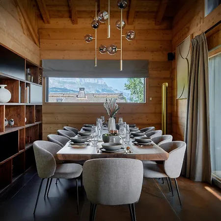Chalet Revalp - Ovo Network *